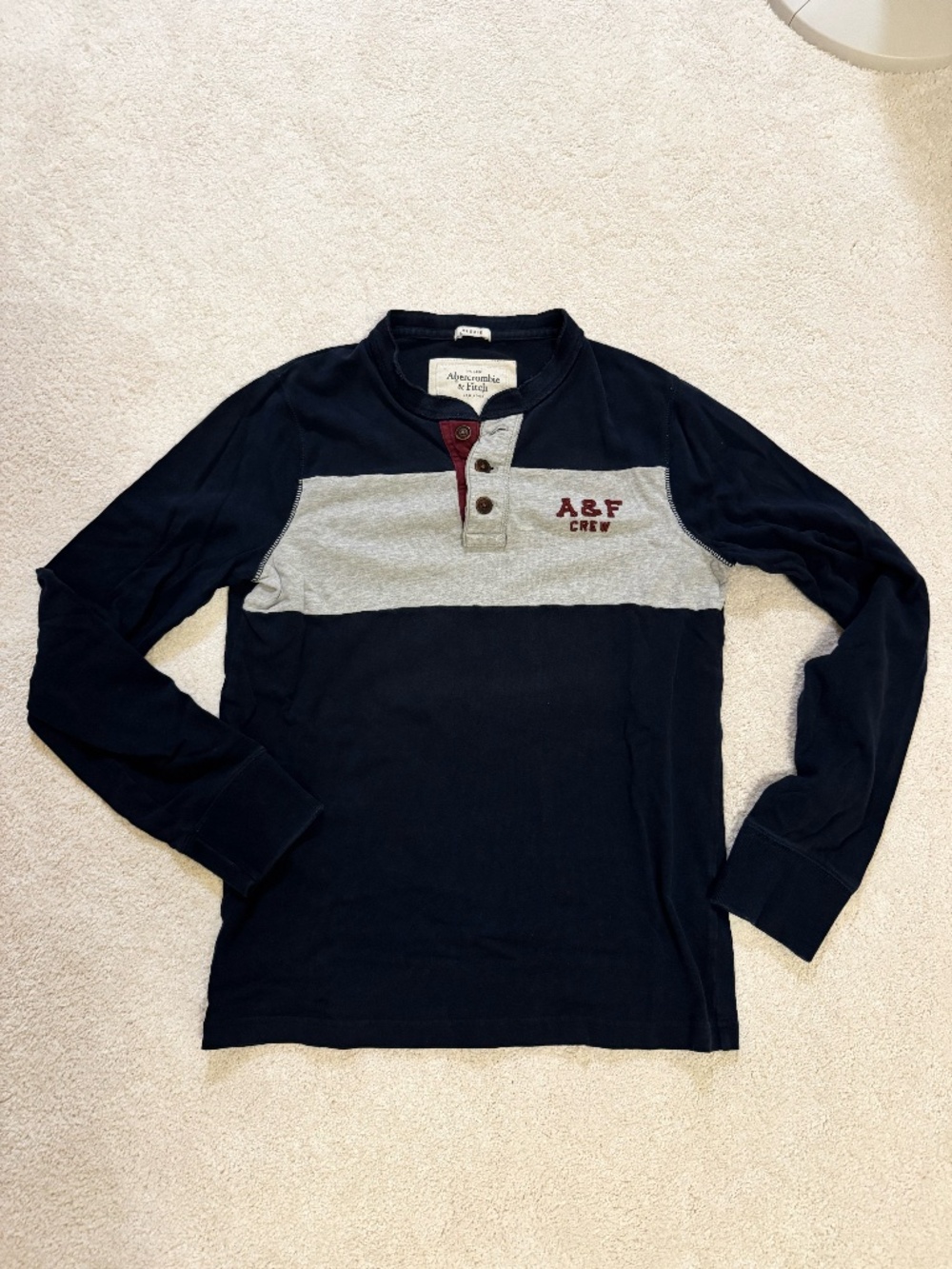 Long sleeve henley